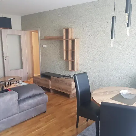 Ferienwohnung Live & Sleep Novi Sad Exterior foto