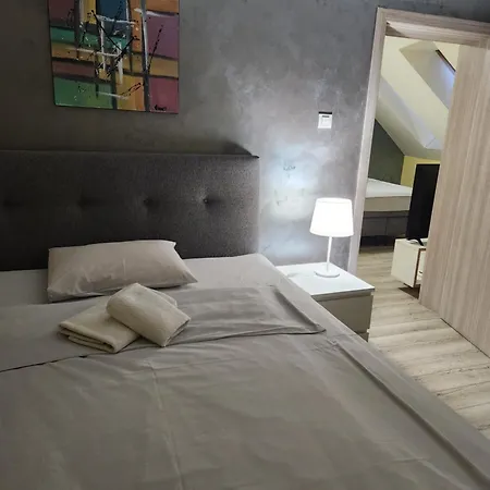 Ferienwohnung Live & Sleep Novi Sad Exterior foto