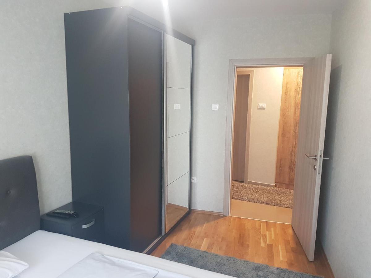 Live & Sleep Apartment