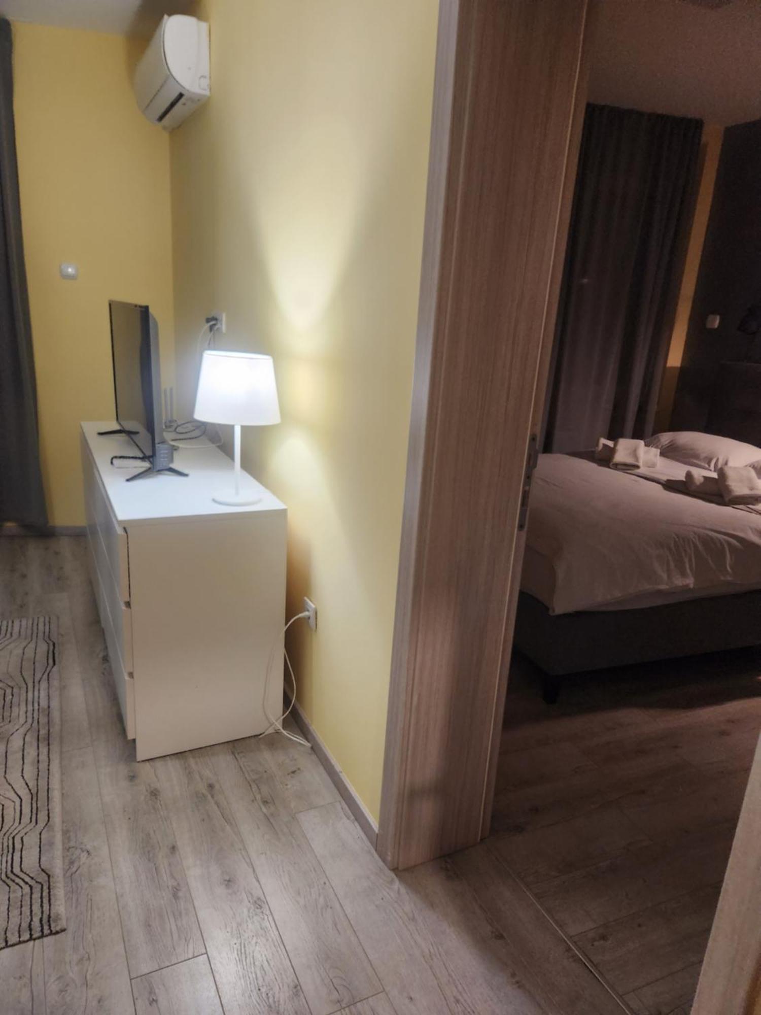 Live & Sleep Apartment Novi Sad