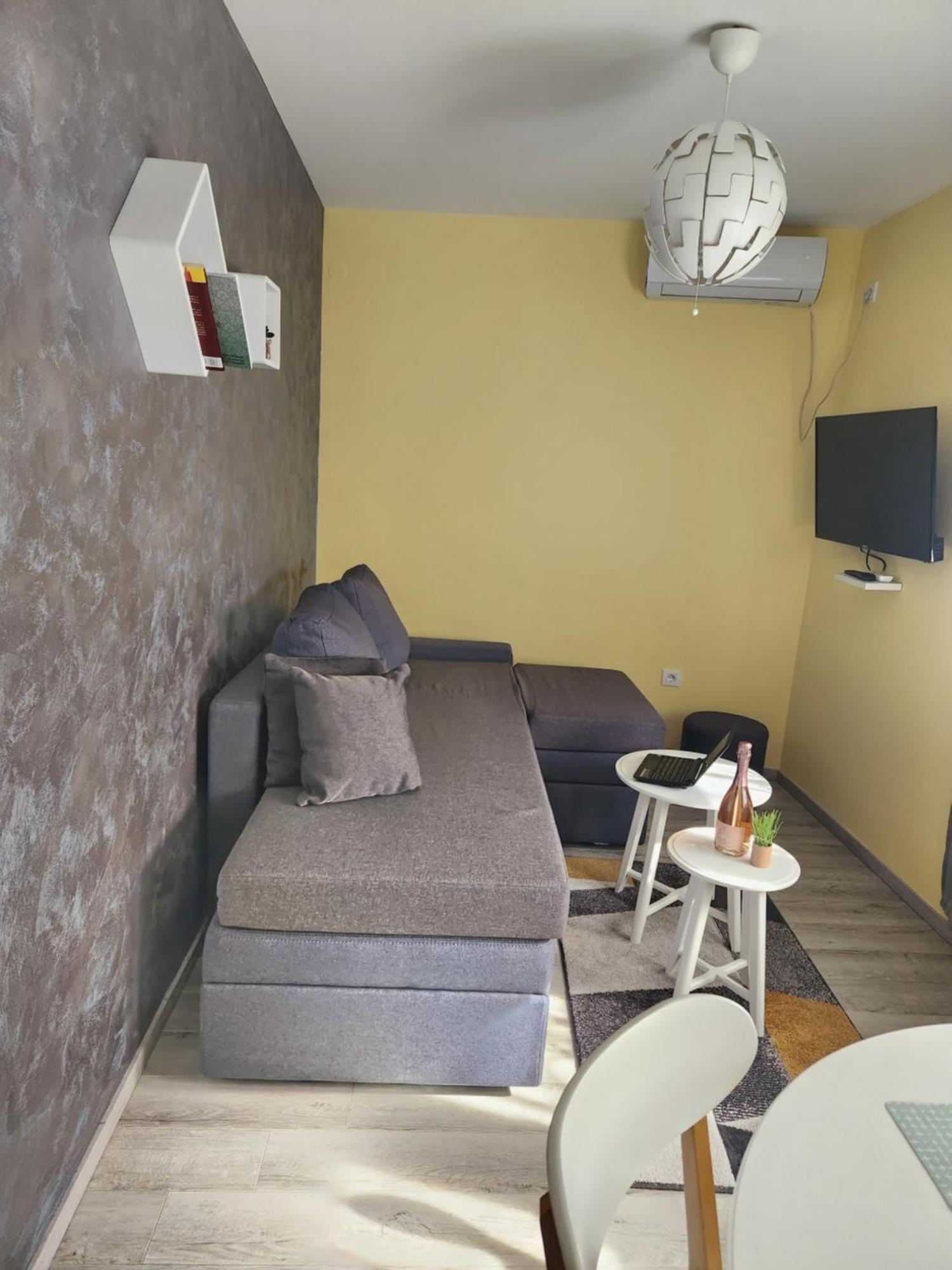 Apartment Live & Sleep Novi Sad