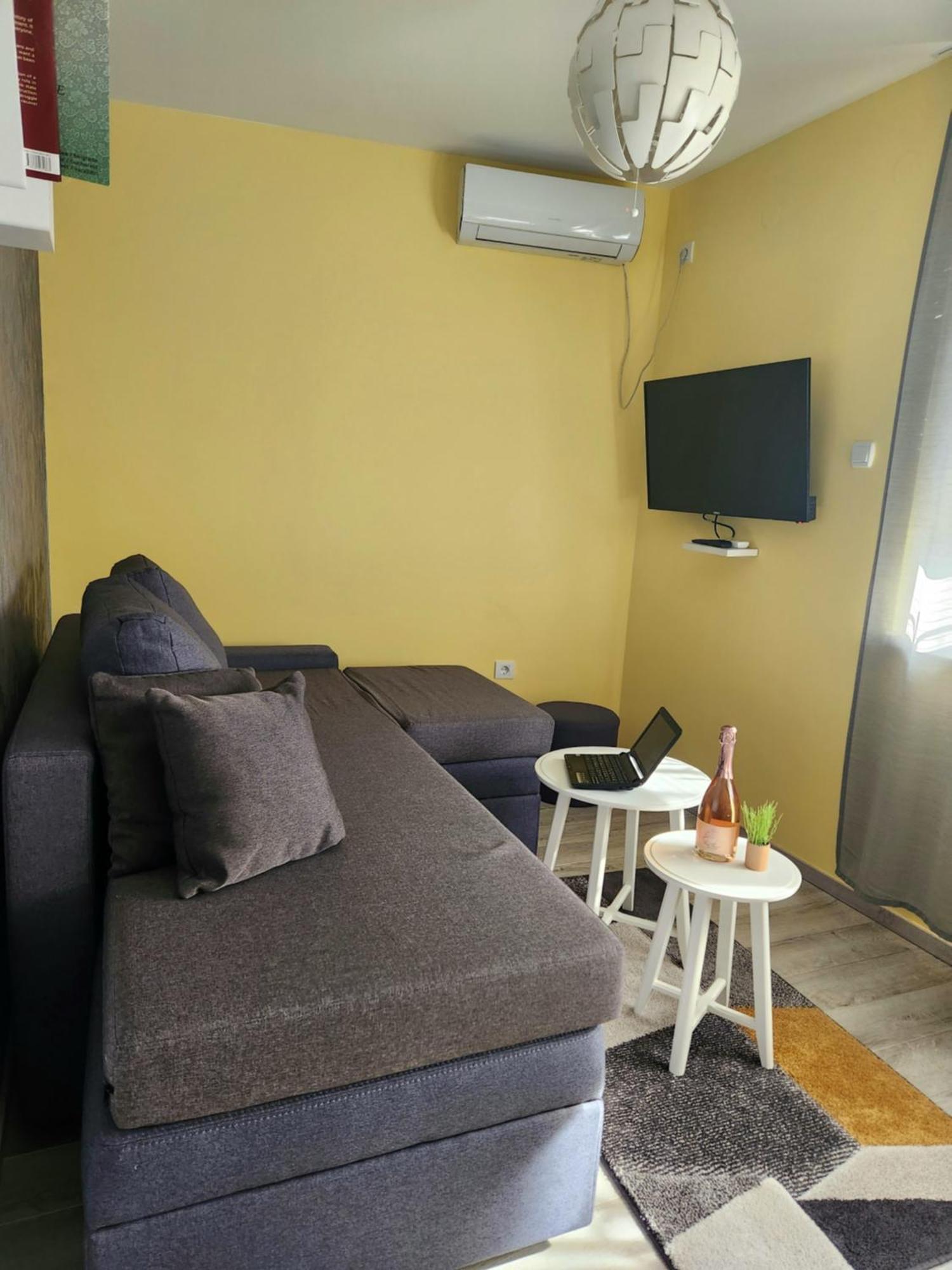 Apartment Live & Sleep *