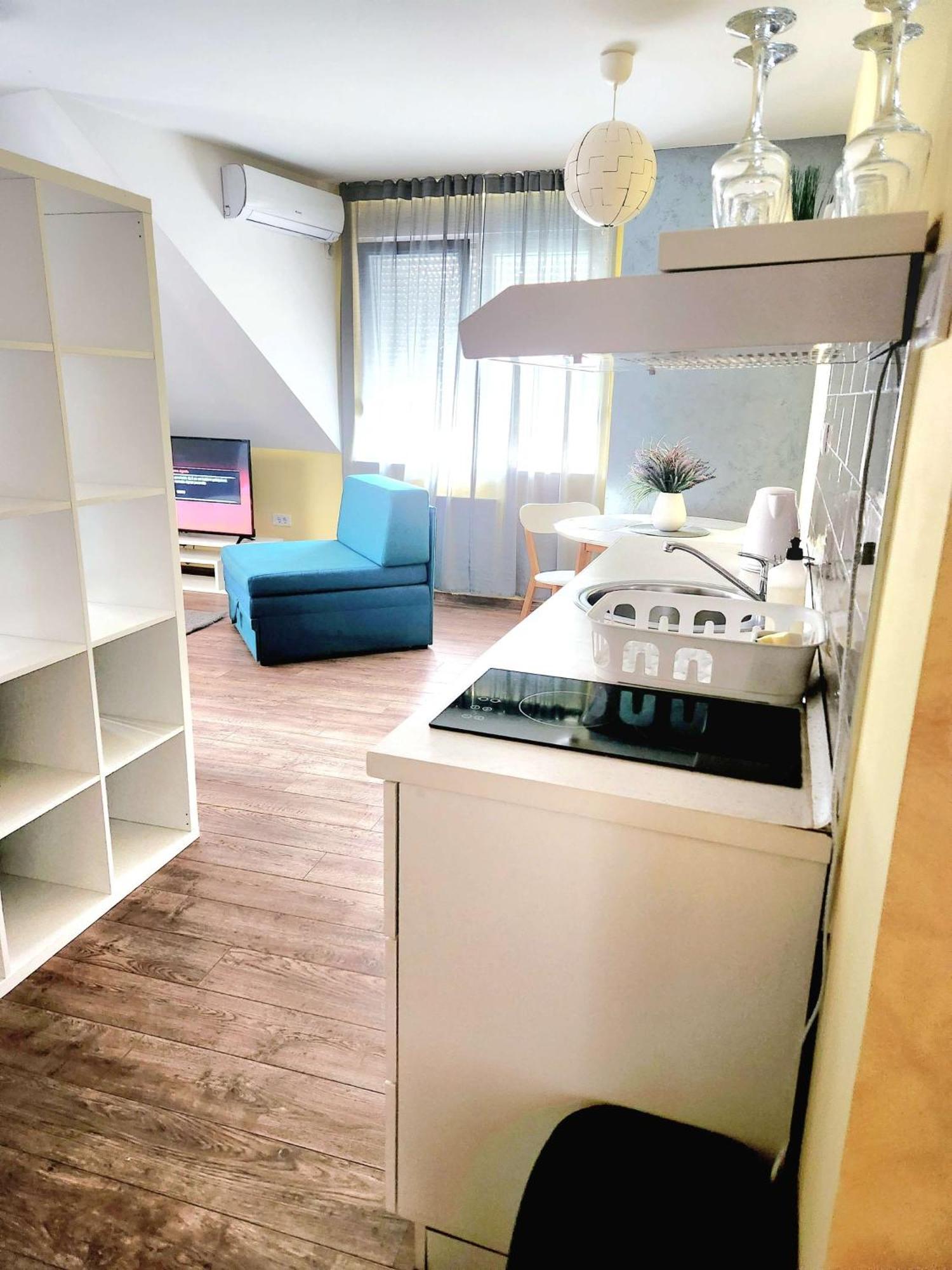 Live & Sleep Apartment *